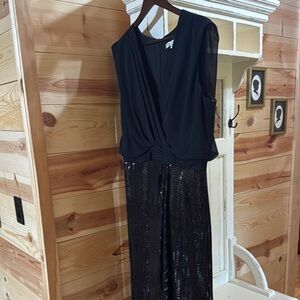 Kay Unger Black Sequin Sleeveless Dress Pre Worn Once